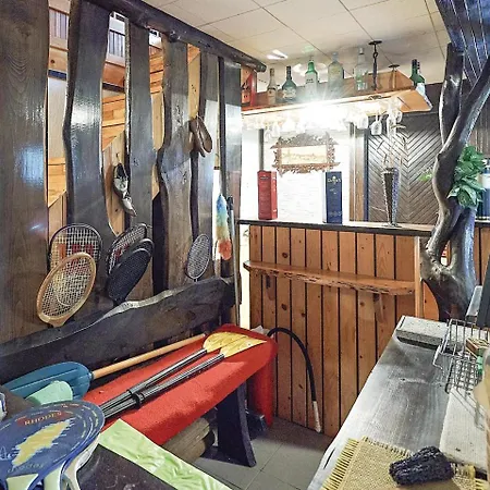 One-bedroom Holiday In *